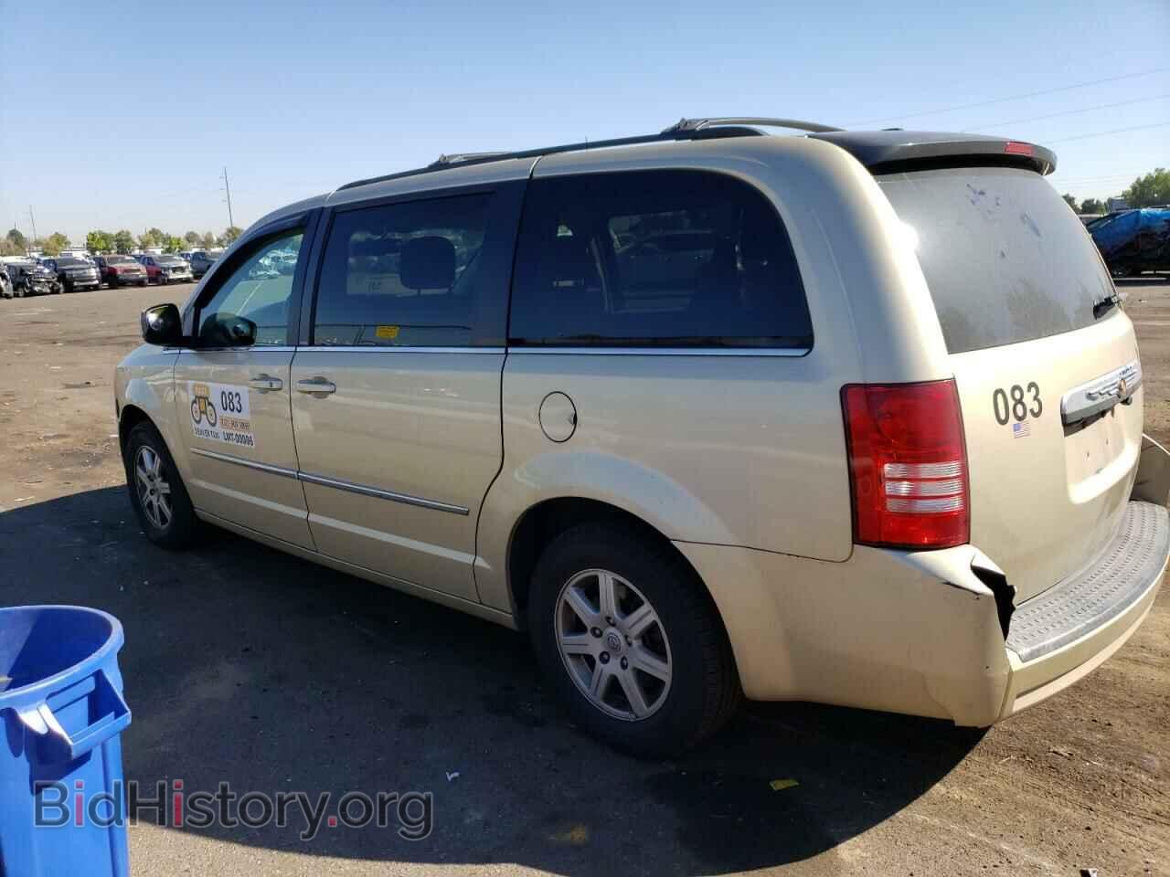 2010 CHRYSLER MINIVAN - VIN: 2A4RR8DXXAR360218 - Фото 2