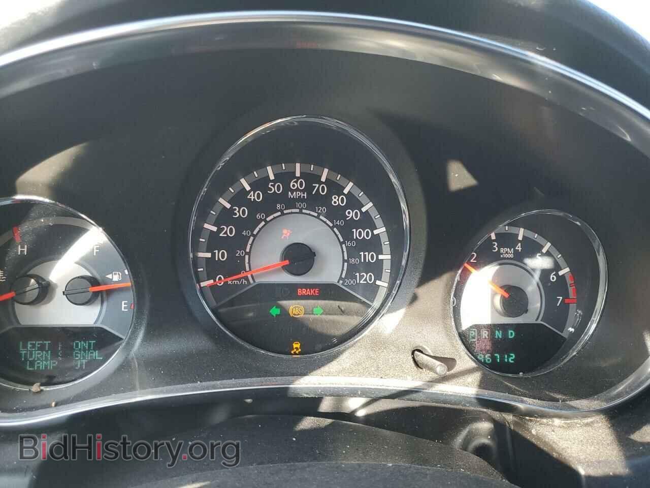 2013 CHRYSLER 200 - VIN: 1C3CCBBG3DN569500 - Фото 9