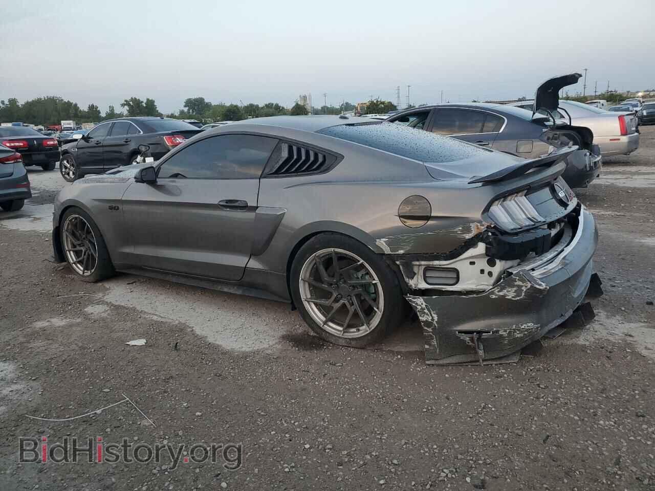 2019 FORD MUSTANG - VIN: 1FA6P8CF4K5202856 - Фото 2