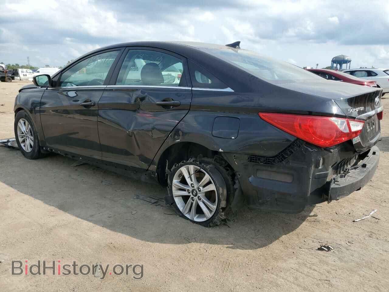 2013 HYUNDAI SONATA - VIN: 5NPEB4AC4DH768220 - Фото 2