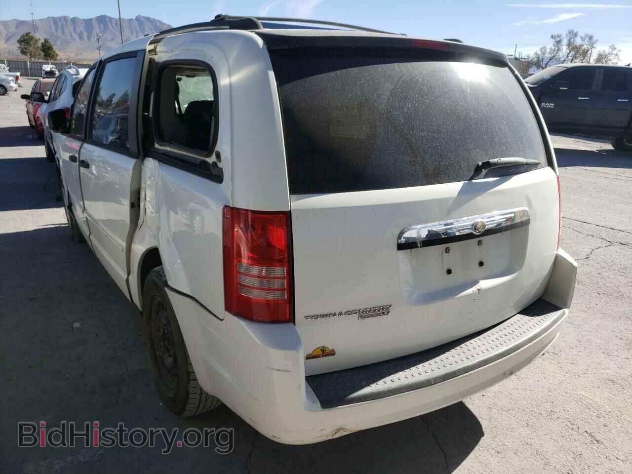 2008 CHRYSLER MINIVAN - VIN: 2A8HR44HX8R628142 - Фото 3