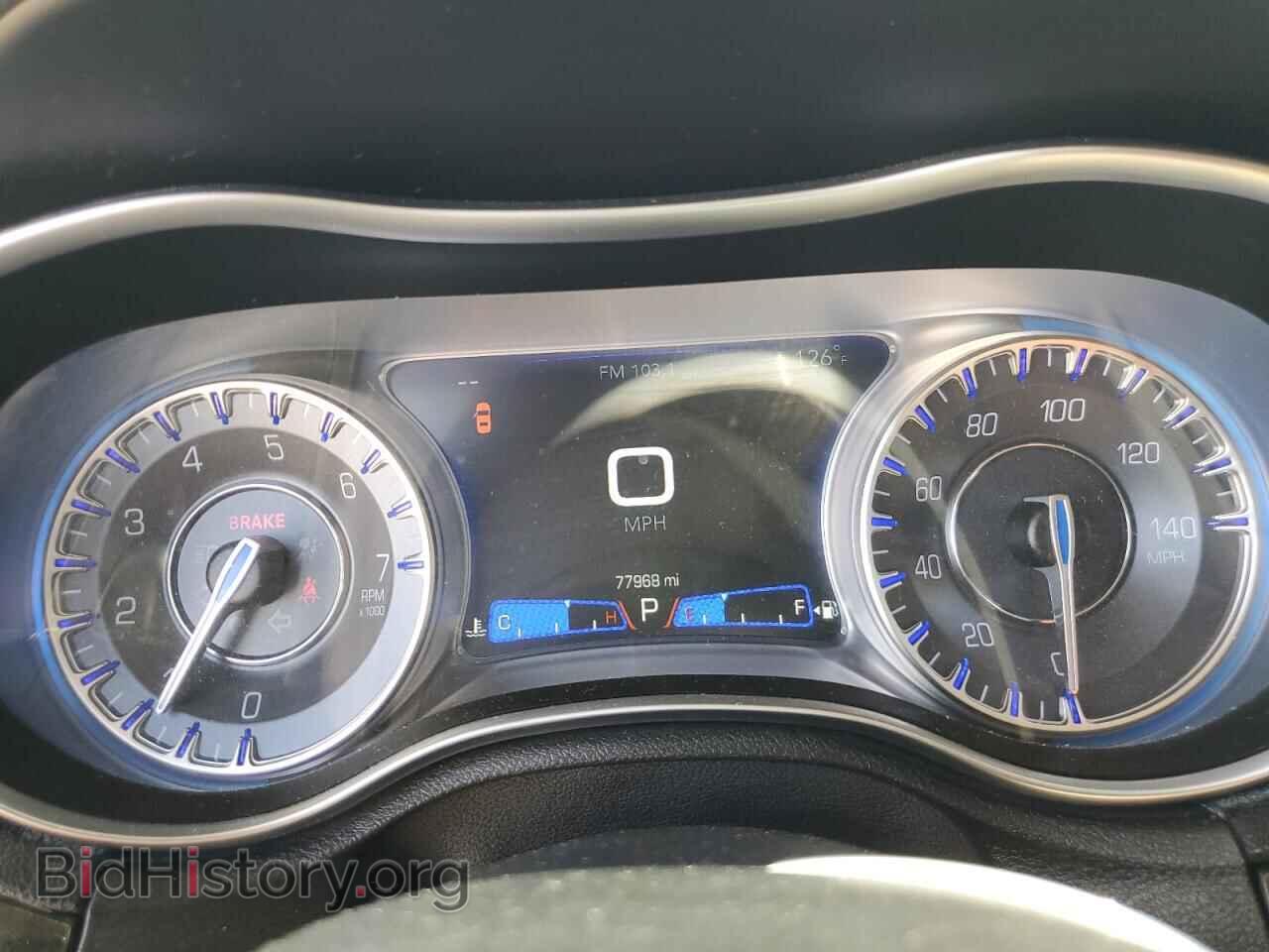 2019 CHRYSLER 300 - VIN: 2C3CCAEG1KH536264 - Фото 9