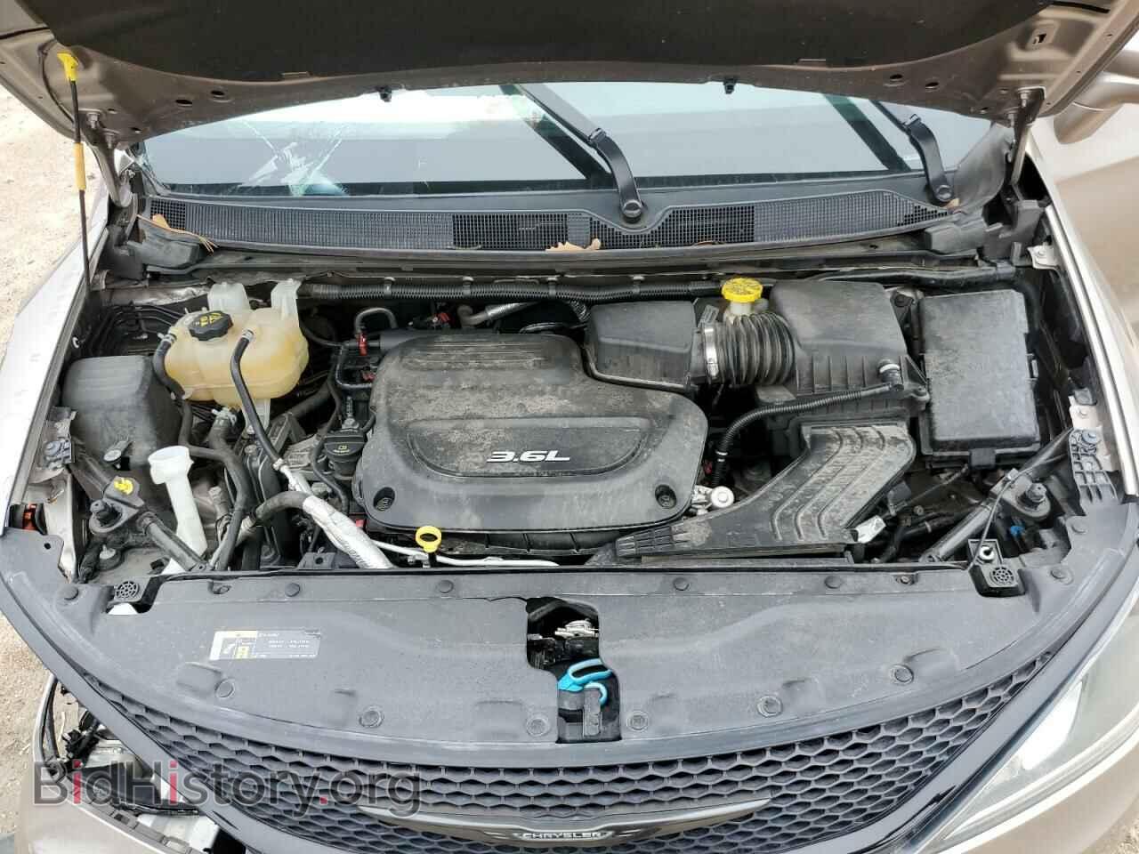 2018 CHRYSLER PACIFICA - VIN: 2C4RC1BG2JR197484 - Photo 12