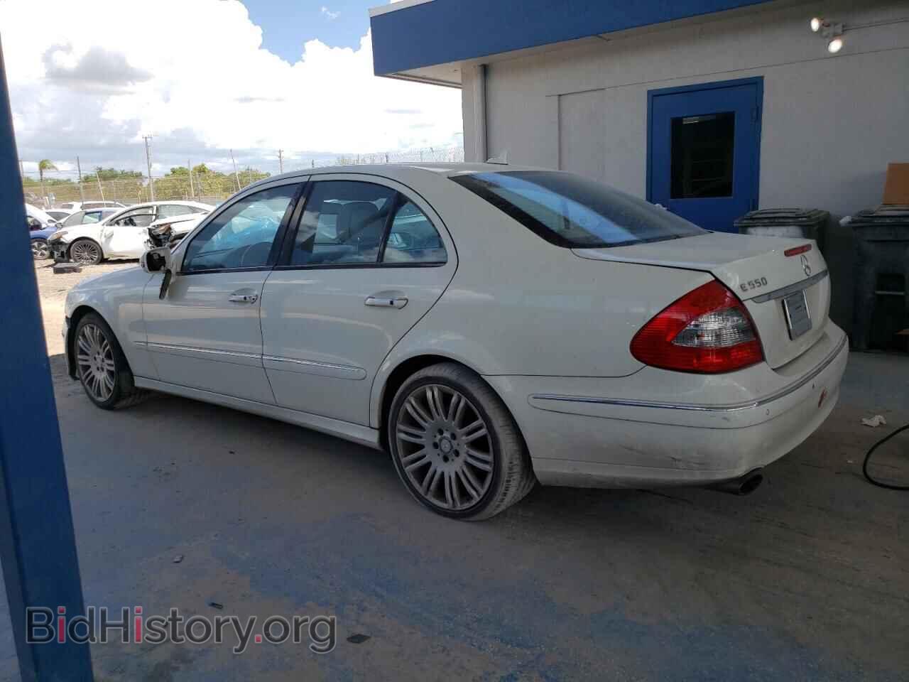 2008 MERCEDES-BENZ E-CLASS - VIN: WDBUF72X68B230384 - Фото 2