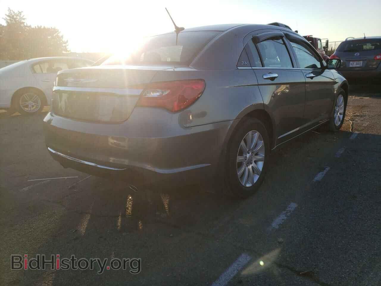 2013 CHRYSLER 200 - VIN: 1C3CCBCG6DN509399 - Фото 4