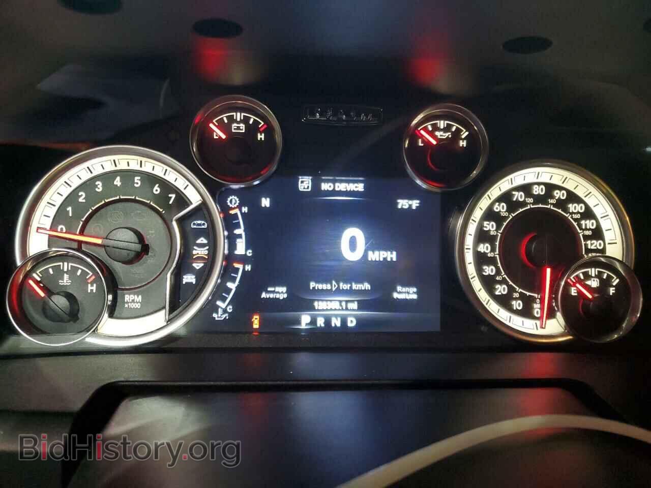 2017 RAM 1500 - VIN: 1C6RR7LT8HS718740 - Фото 9