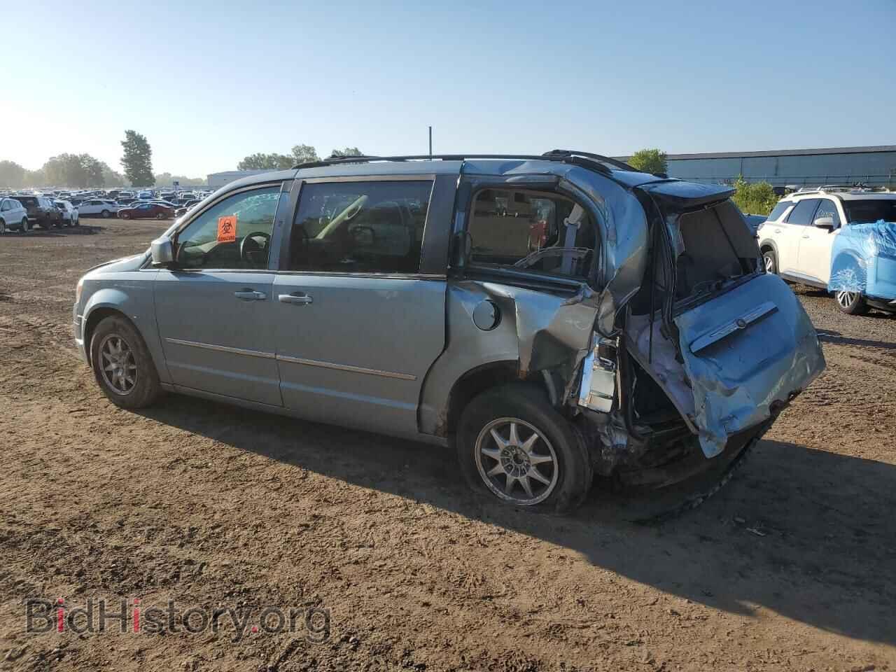 2009 CHRYSLER MINIVAN - VIN: 2A8HR54199R536482 - Фото 2