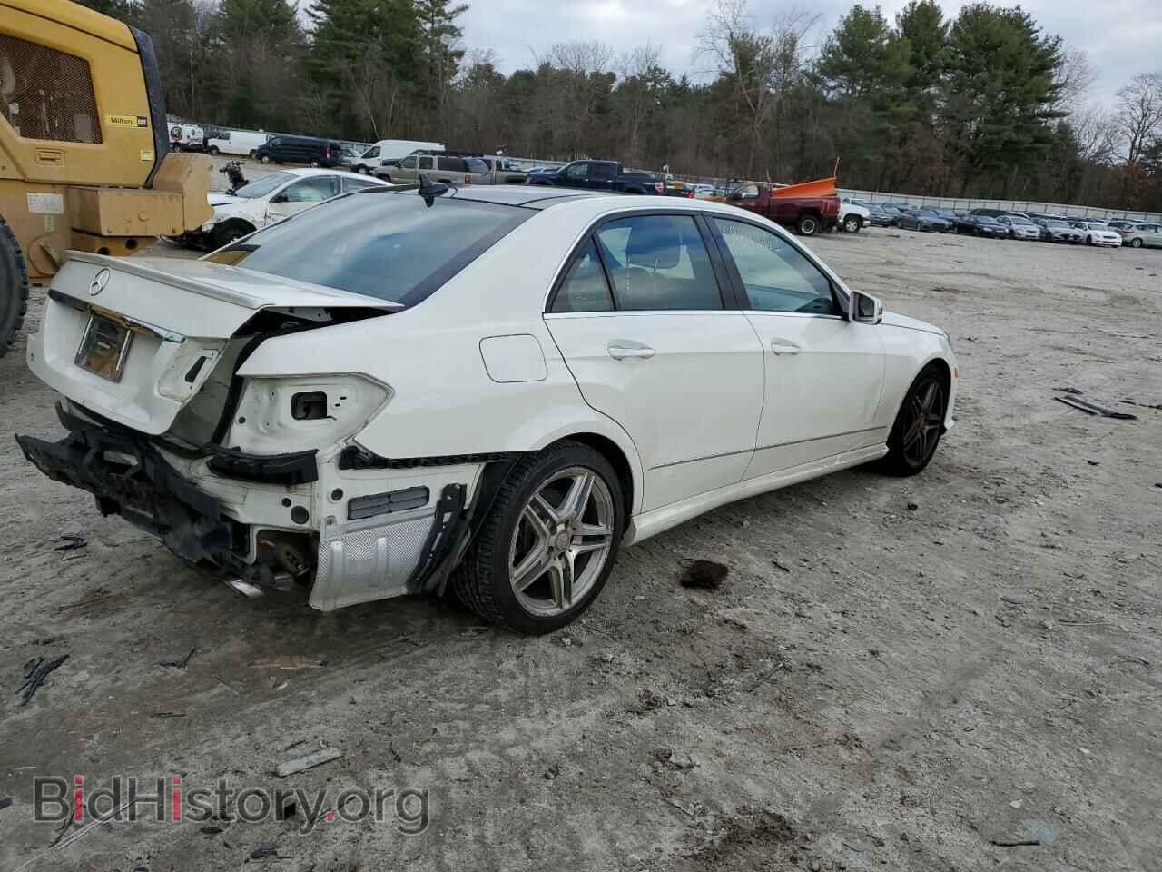 2012 MERCEDES-BENZ E-CLASS - VIN: WDDHF8JB9CA553833 - Фото 3