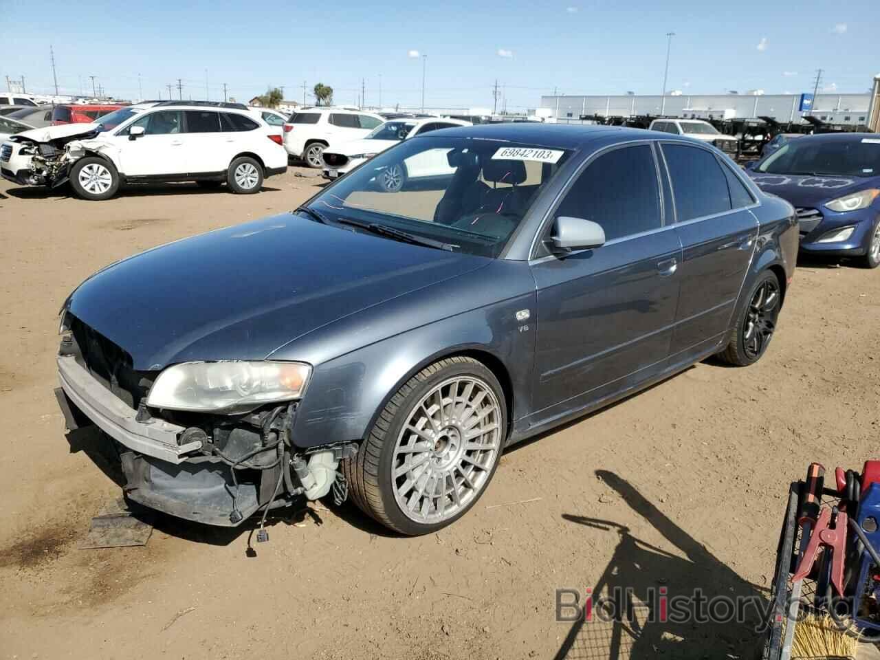 Photo WAUGL78EX8A102701 - AUDI S4/RS4 2008