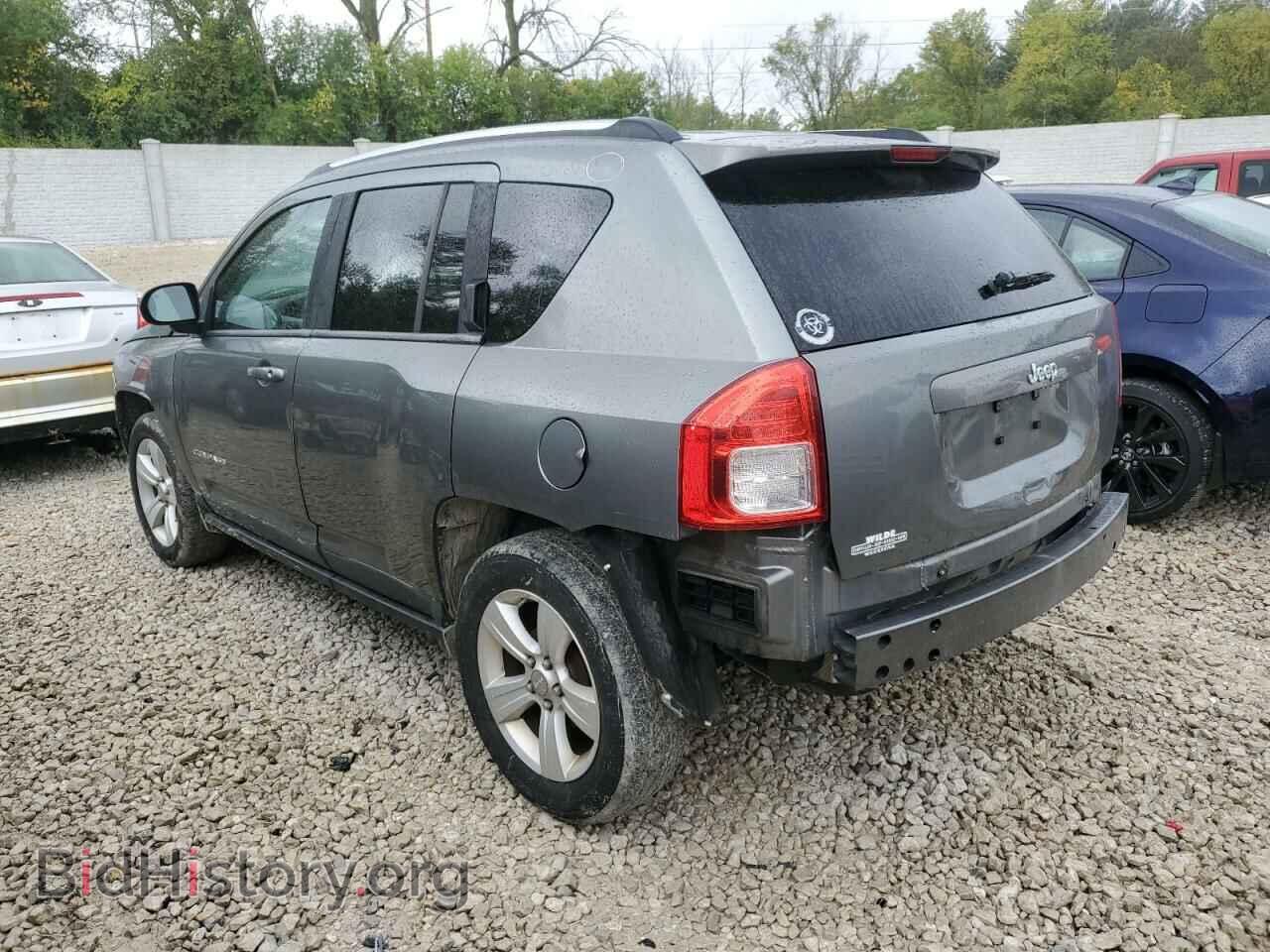 2011 JEEP COMPASS - VIN: 1J4NT1FA6BD236015 - Photo 2