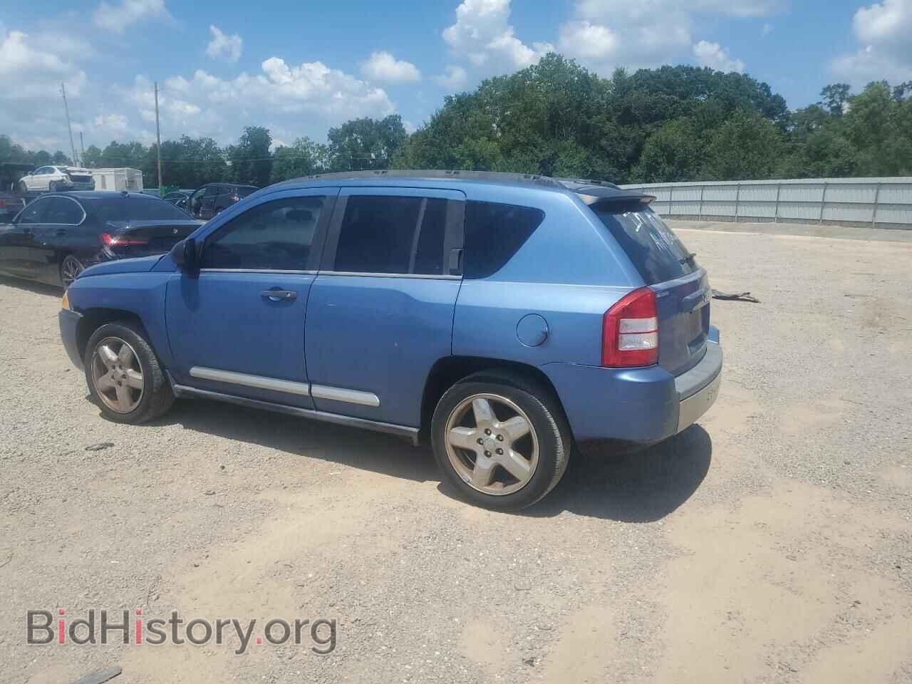 2007 JEEP COMPASS - VIN: 1J8FT57W17D204536 - Photo 2