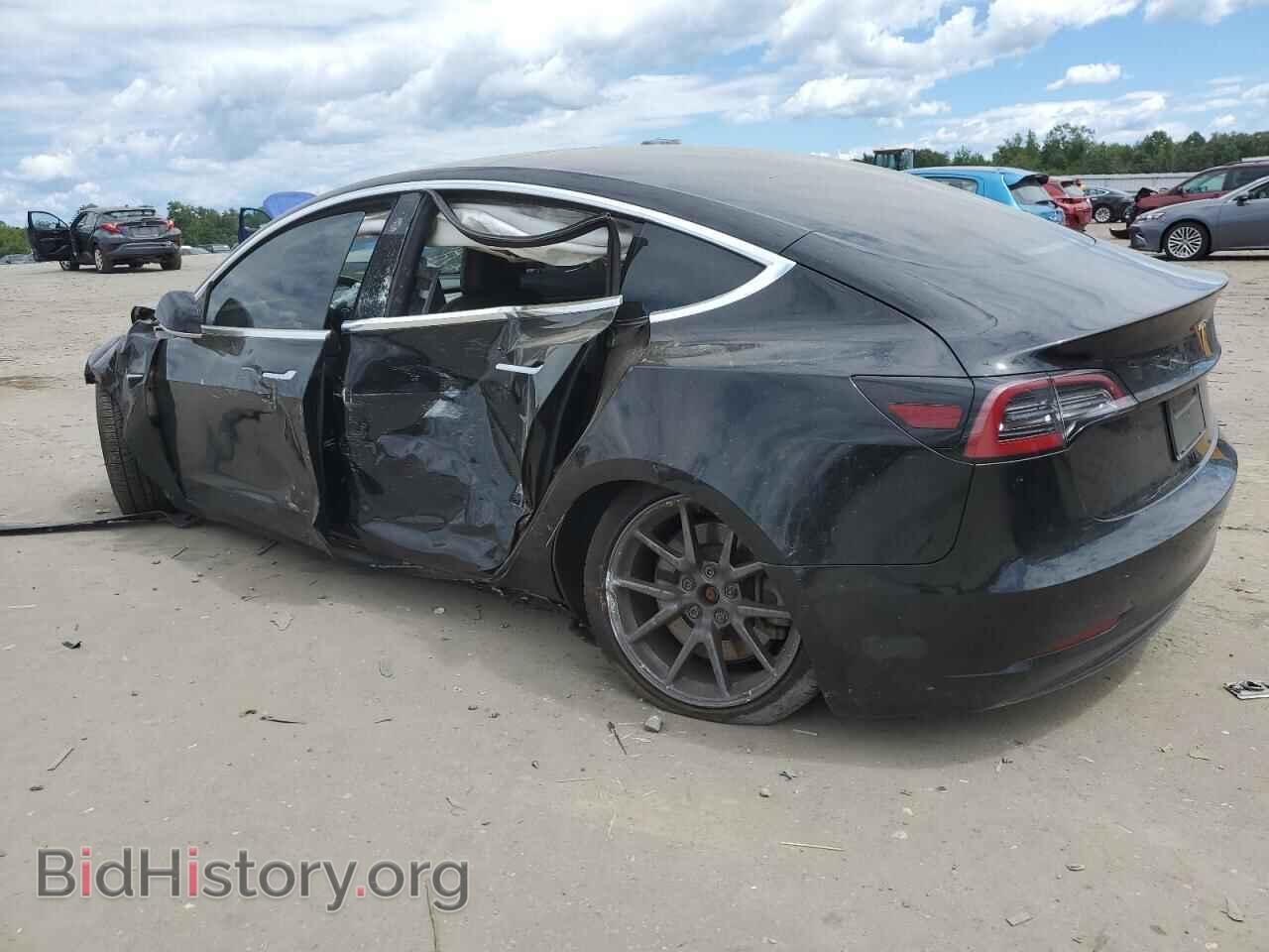 2019 TESLA MODEL 3 - VIN: 5YJ3E1EA2KF410406 - Photo 2