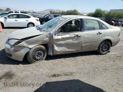 2006 Ford FOCUS ZX4, светло-коричневый — VIN 1FAFP34N46W149164, Copart