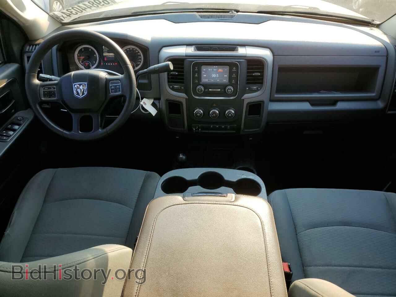 2017 RAM All Models - VIN: 3C6UR5HL6HG590741 - Photo 8