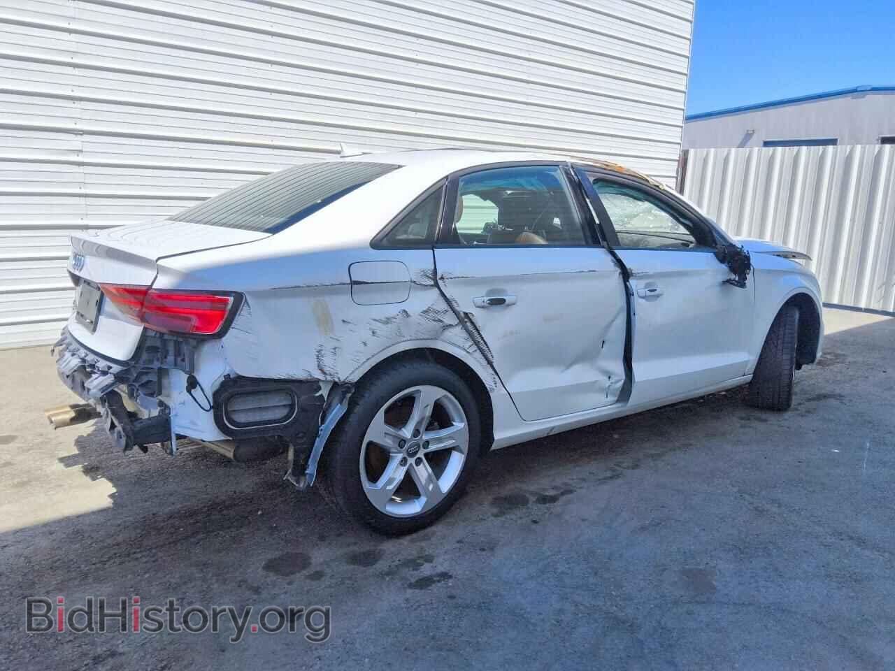 2018 AUDI A3 - VIN: WAUAUGFF2J1026962 - Photo 3