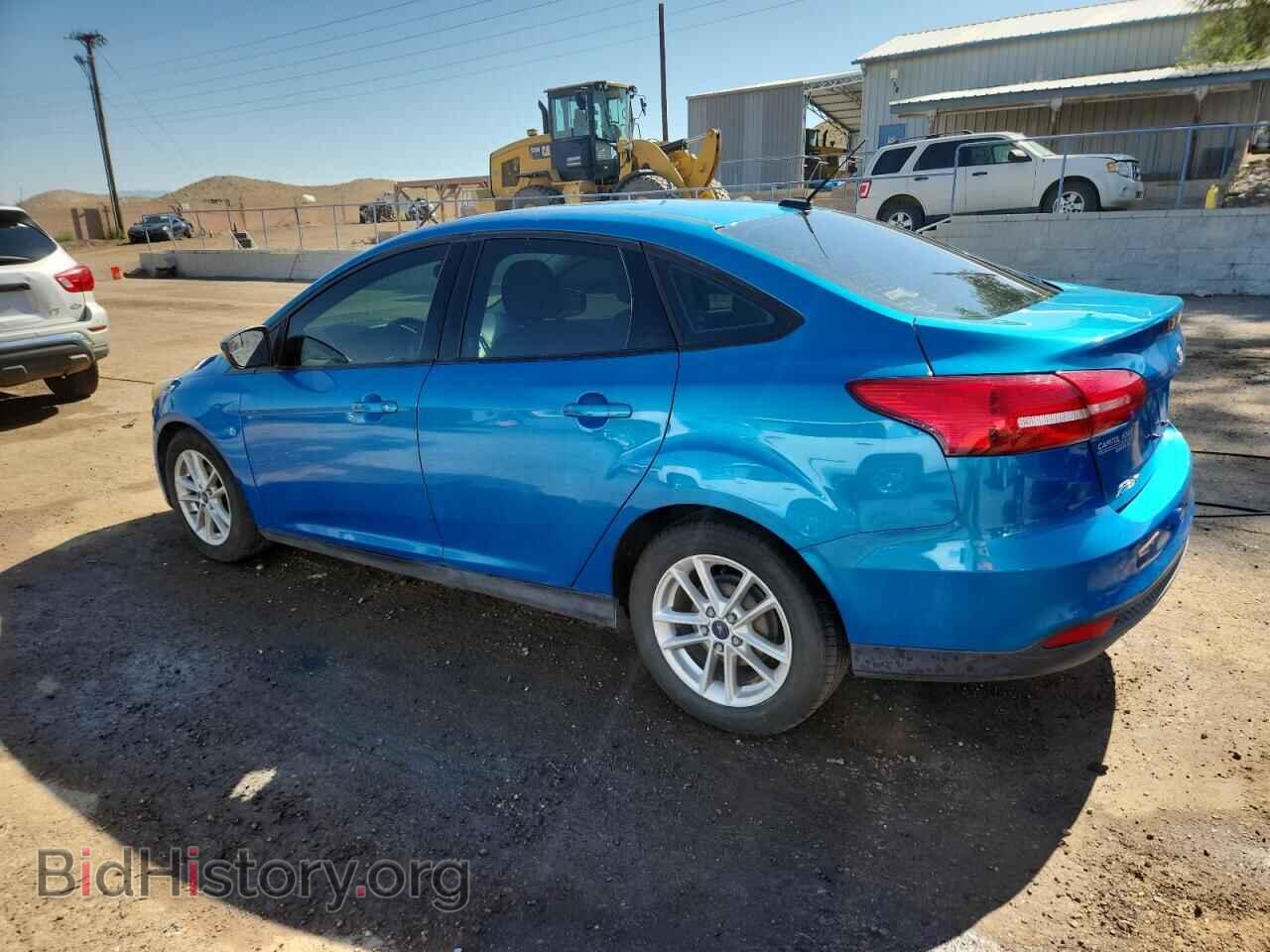 2017 FORD FOCUS - VIN: 1FADP3F25HL258067 - Фото 2