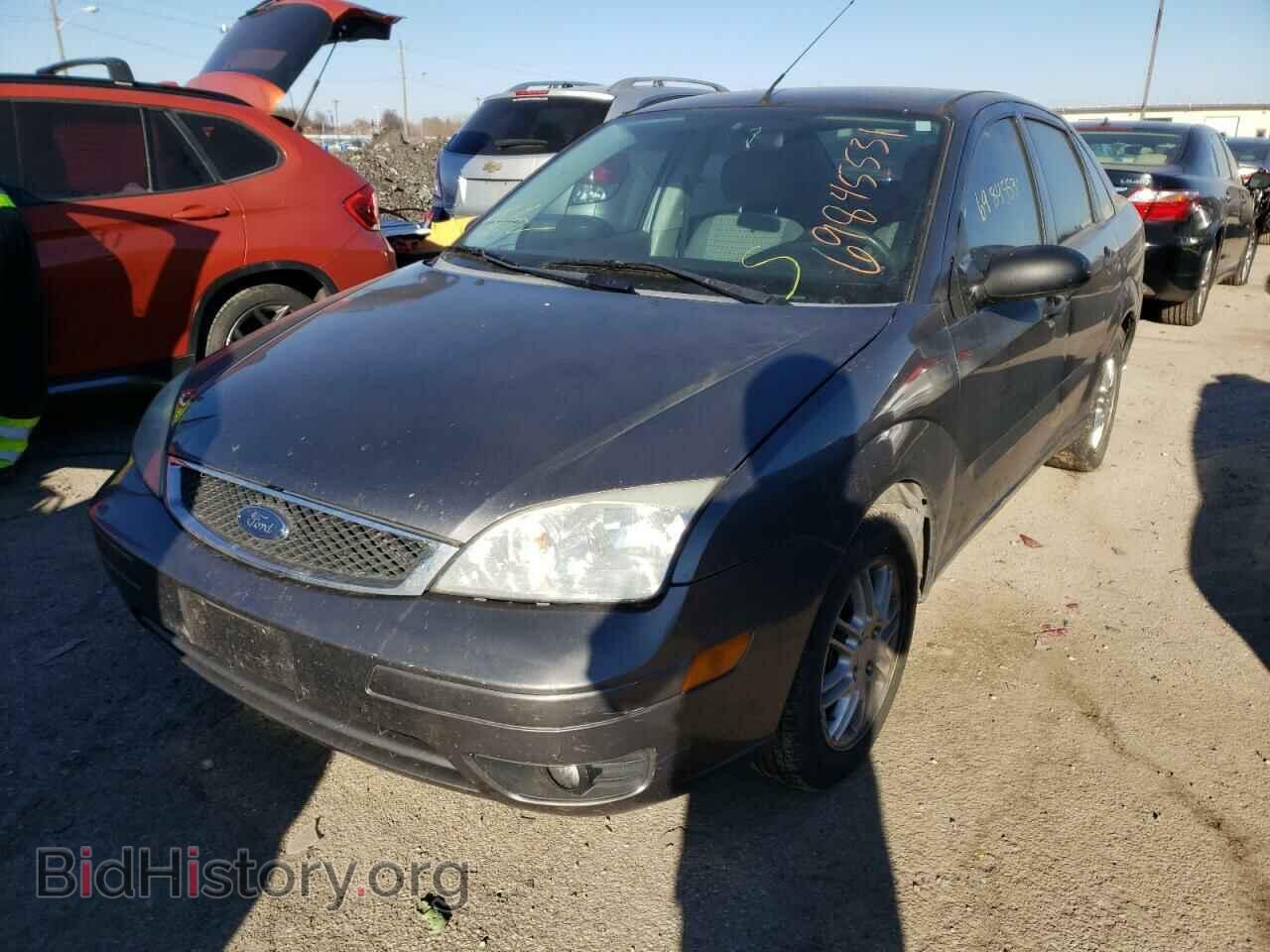2007 FORD FOCUS - VIN: 1FAFP34NX7W358720 - Фото 2