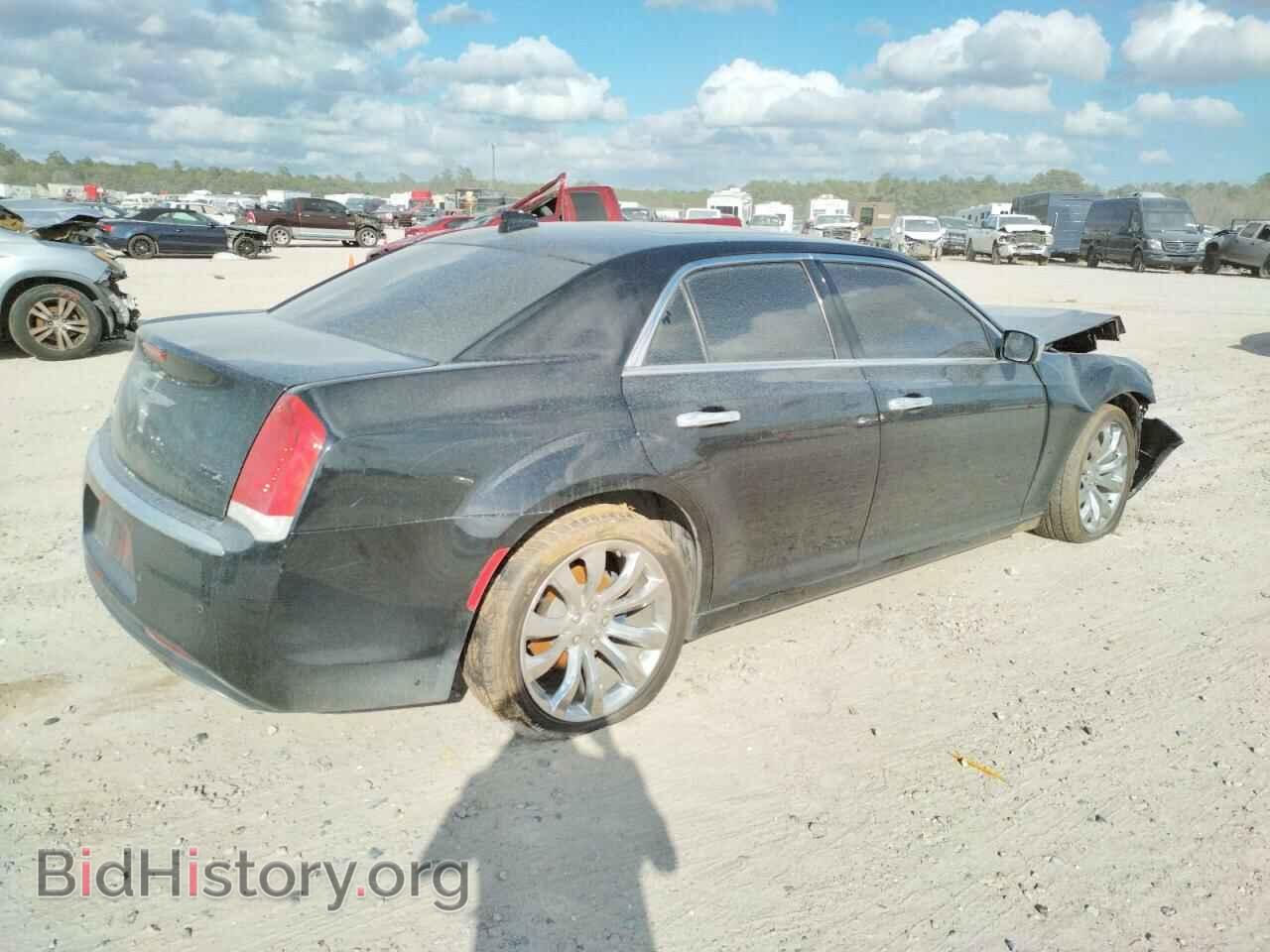 2016 CHRYSLER 300 - VIN: 2C3CCAET6GH224381 - Фото 3