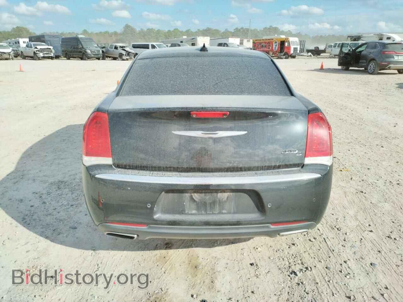 2016 CHRYSLER 300 - VIN: 2C3CCAET6GH224381 - Фото 6