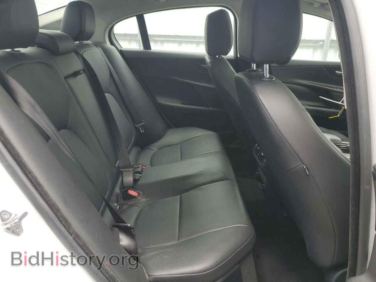 2017 JAGUAR XE - VIN: SAJAR4BG0HA950264 - Фото 10