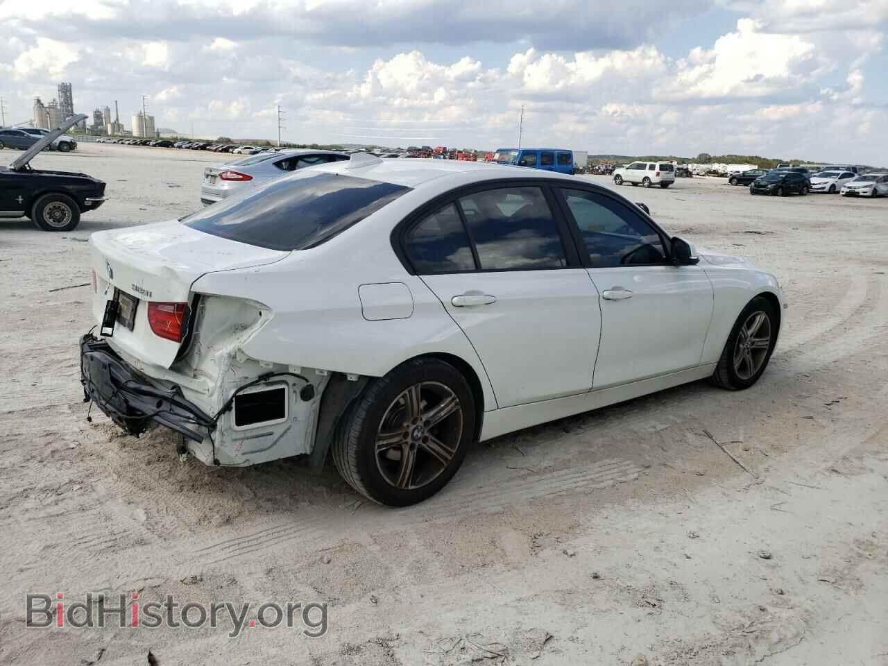 2014 BMW 3 SERIES - VIN: WBA3C1C58EK117366 - Фото 3