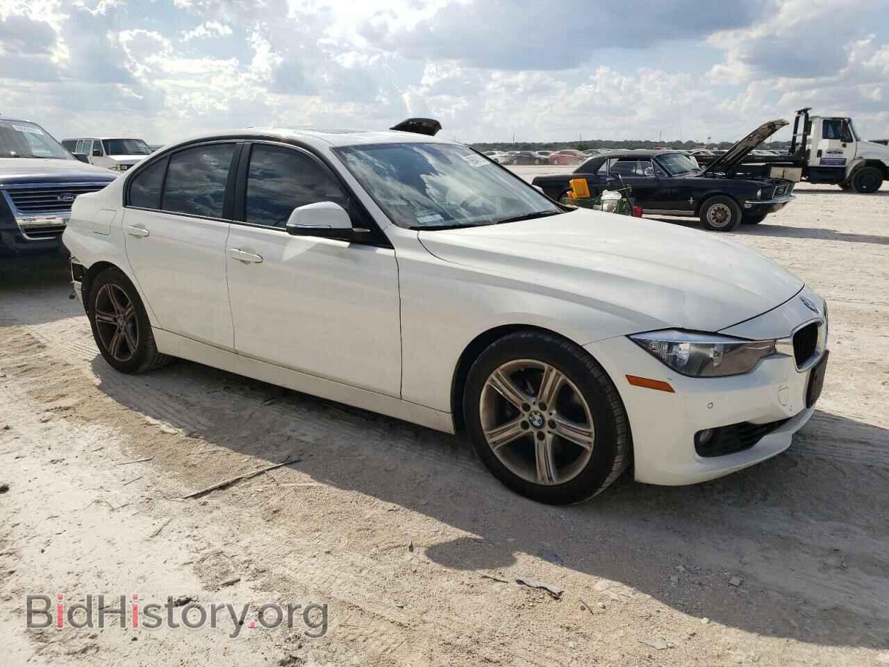 2014 BMW 3 SERIES - VIN: WBA3C1C58EK117366 - Фото 4