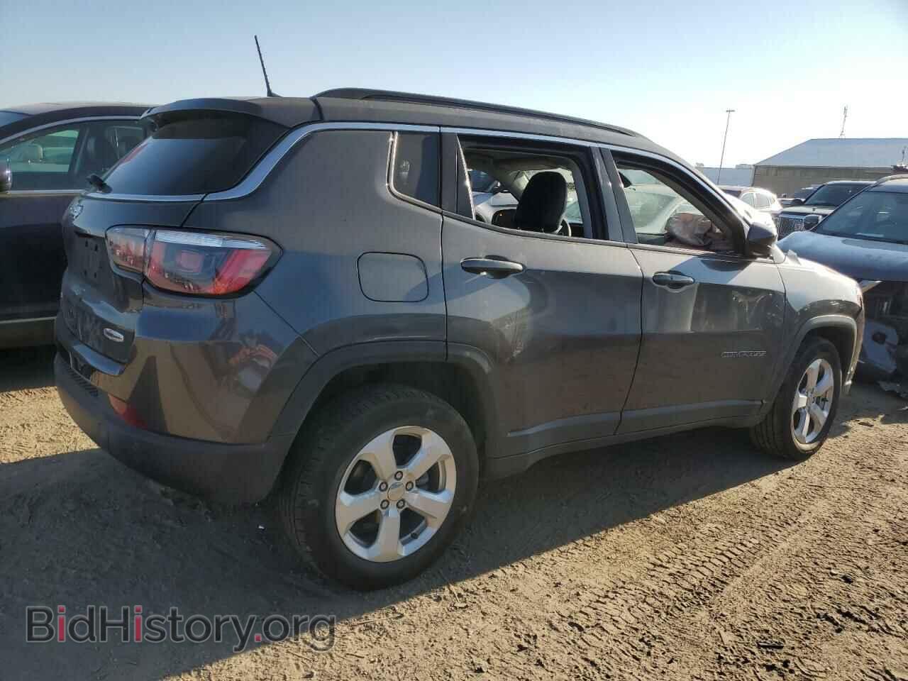 2017 JEEP COMPASS - VIN: 3C4NJDBB9HT652090 - Фото 3