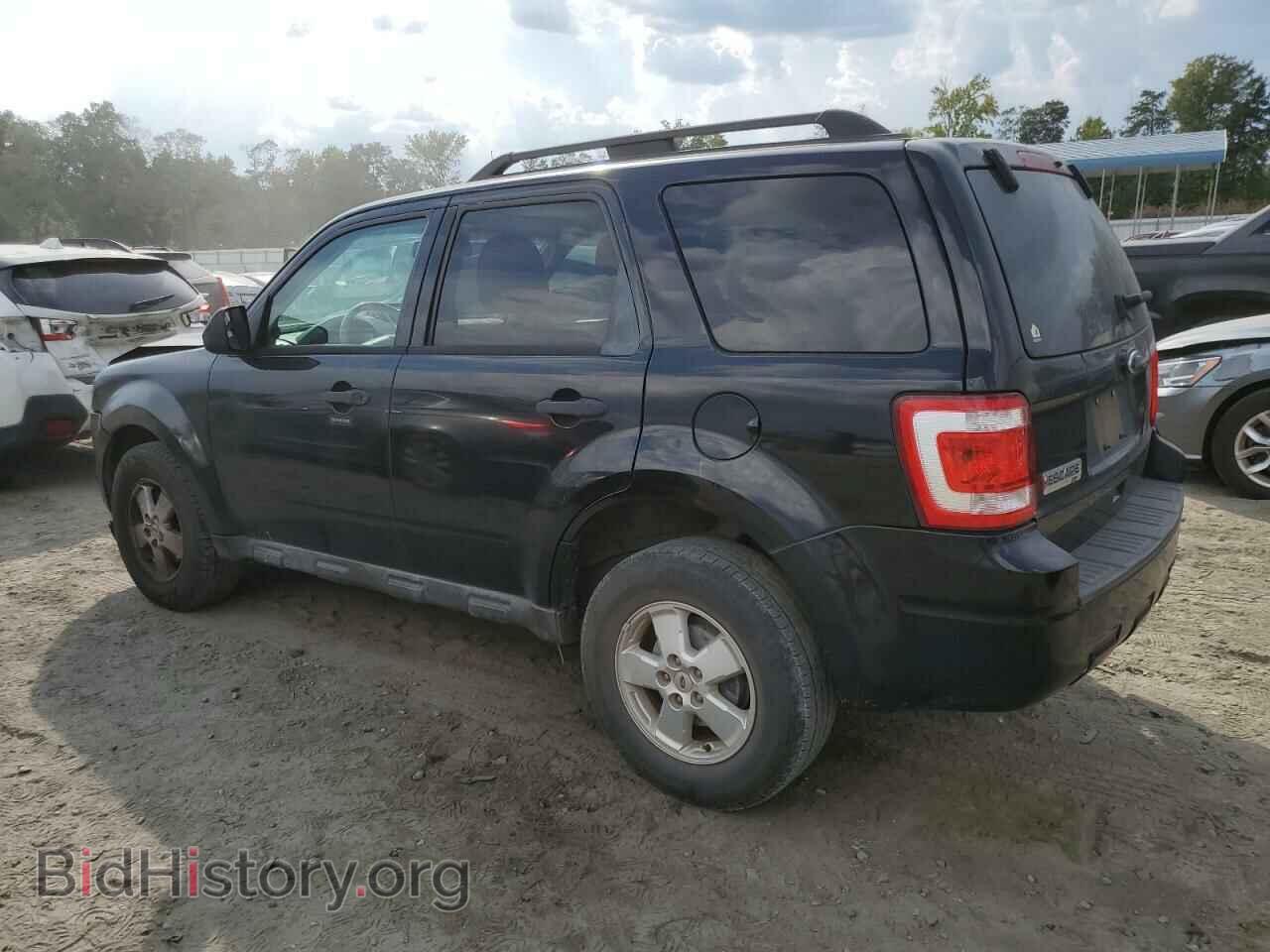 2010 FORD ESCAPE - VIN: 1FMCU0D77AKC99836 - Фото 2