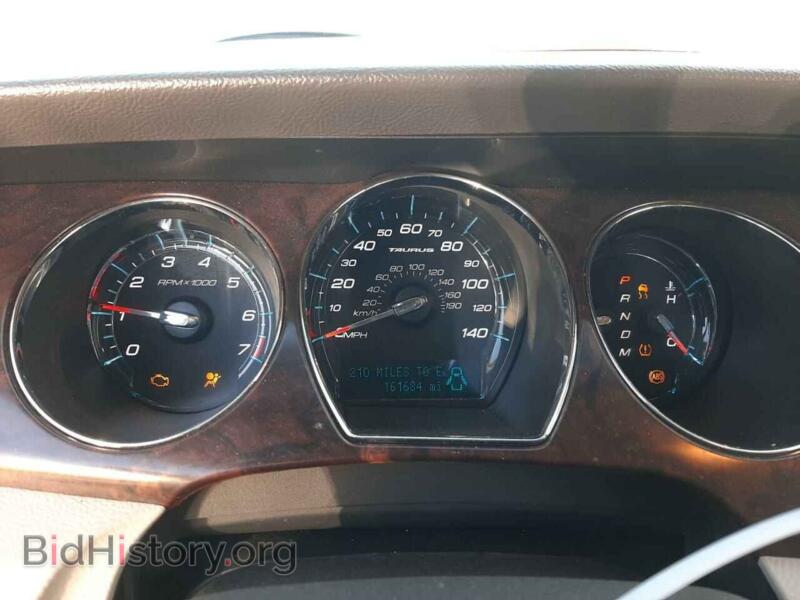 2011 Ford TAURUS (VIN 1FAHP2EW6BG129447) — фото 9 из 13