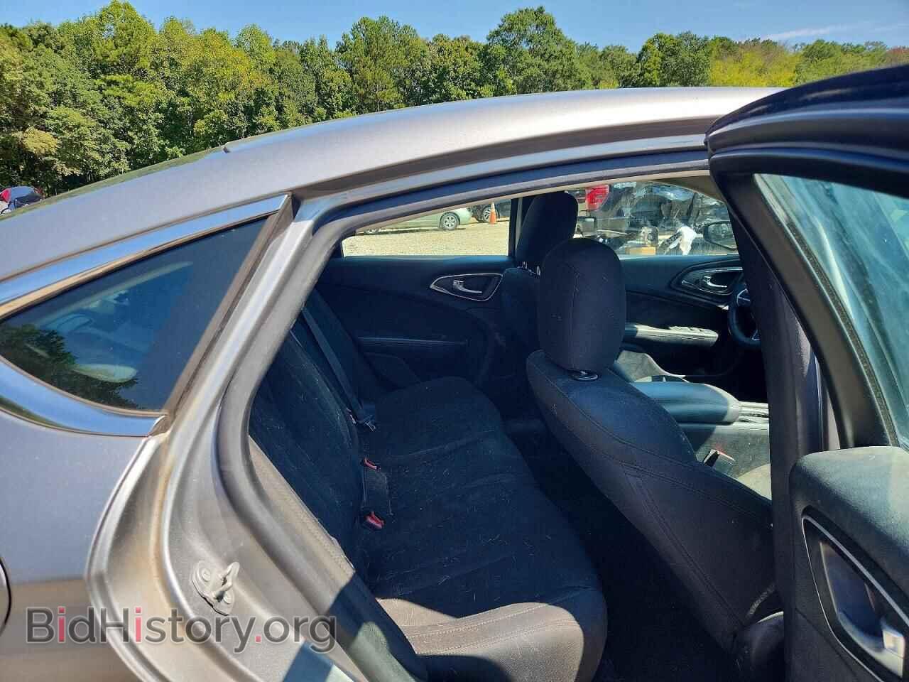 2016 CHRYSLER 200 - VIN: 1C3CCCAB4GN175732 - Photo 10