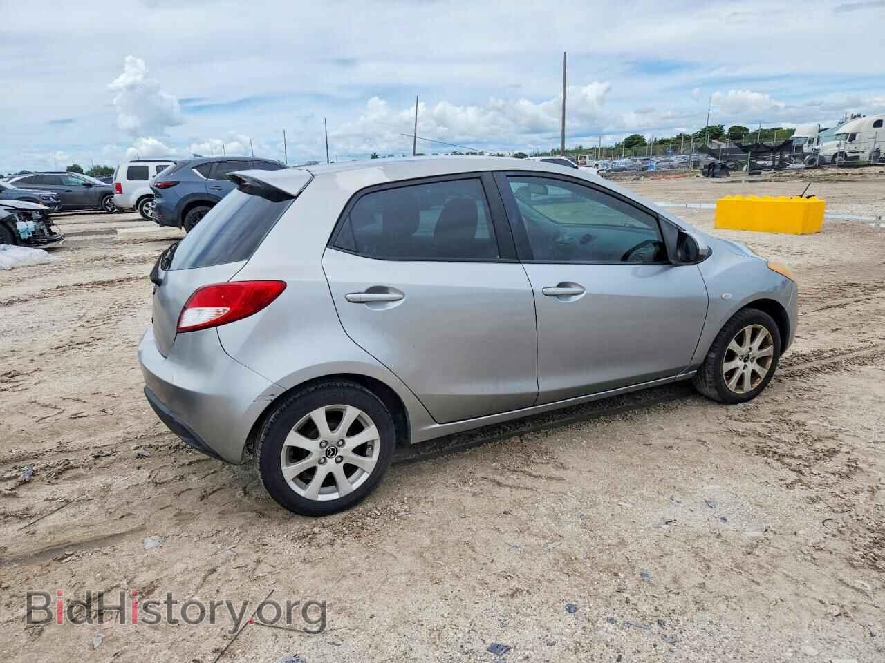 2013 Mazda 2 (VIN JM1DE1LY4D0160804) — photo 3 of 12