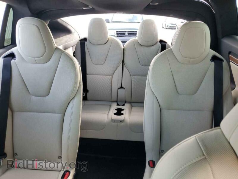 2022 Tesla MODEL X (VIN 7SAXCBE54NF356744) — photo 10 of 14