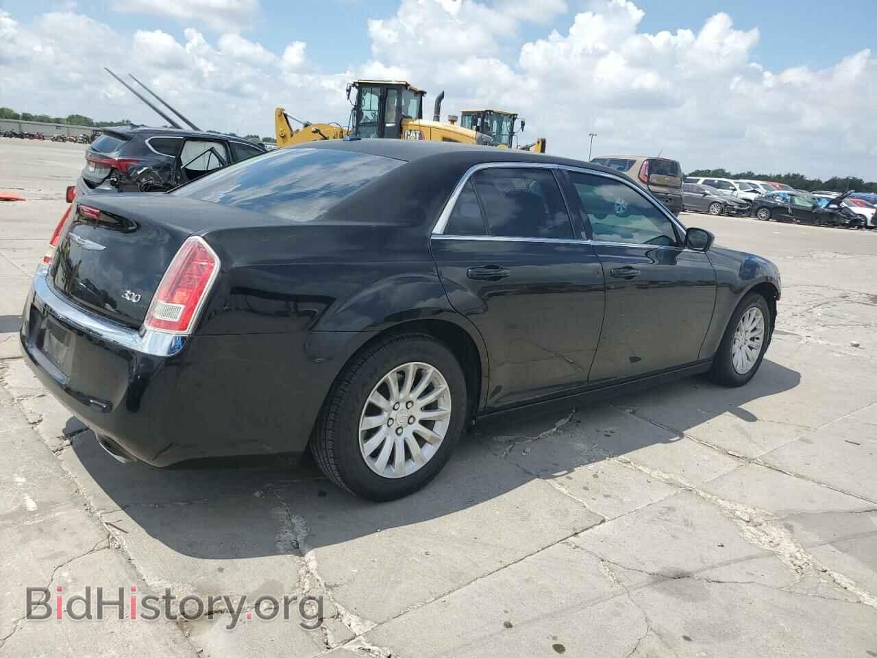 2014 CHRYSLER 300 - VIN: 2C3CCAAG2EH269355 - Фото 3