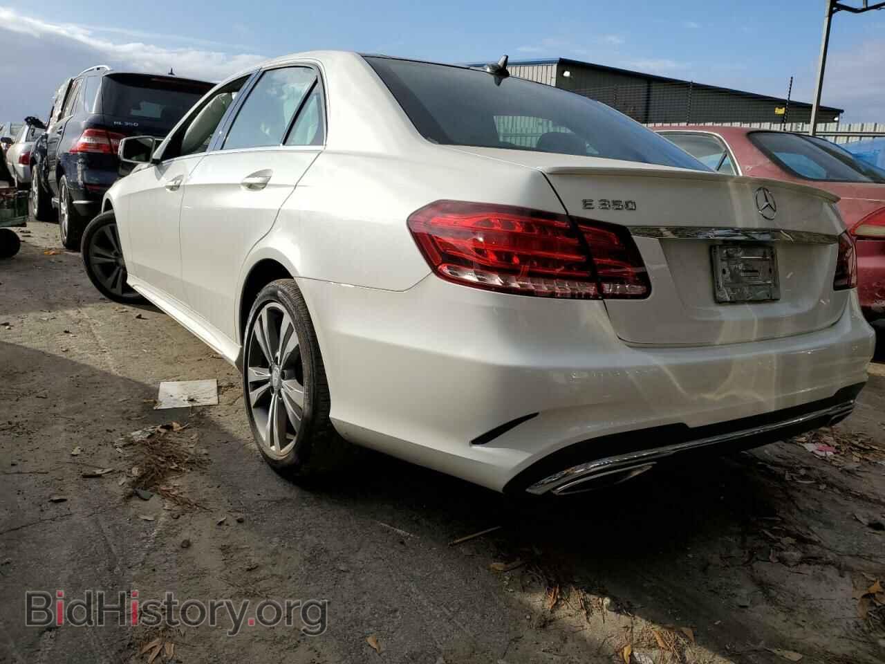 2014 MERCEDES-BENZ E-CLASS - VIN: WDDHF5KB2EB012911 - Фото 2