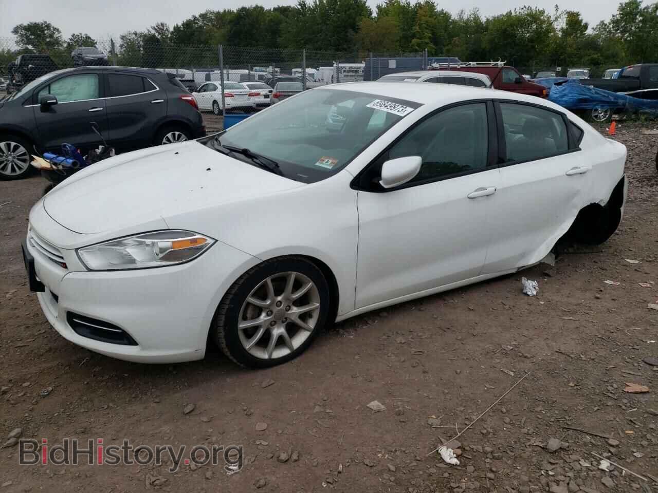 Photo 1C3CDFBA3DD318580 - DODGE DART 2013