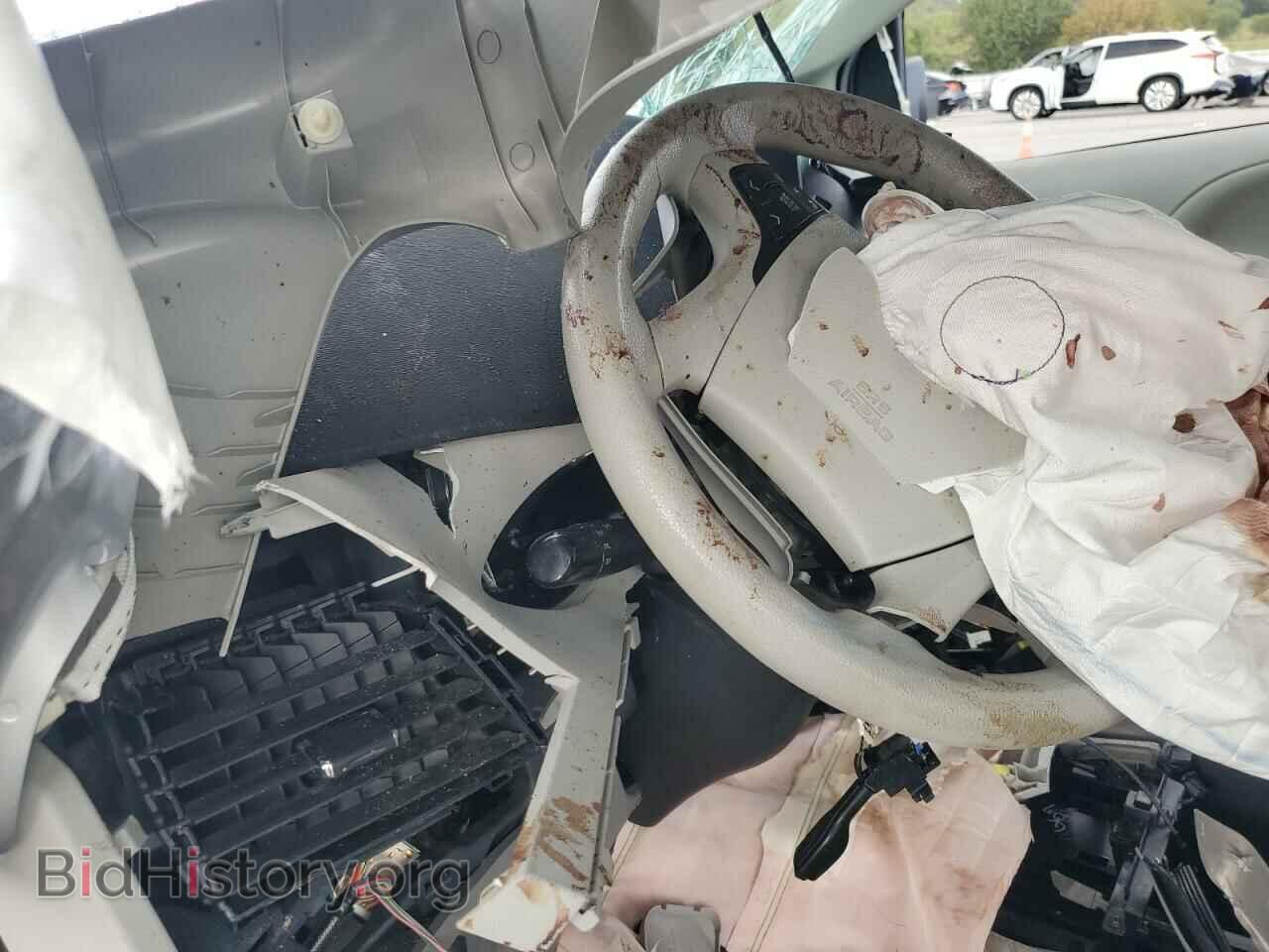 2012 TOYOTA All Models - VIN: 5TDKK3DC5CS264082 - Фото 9