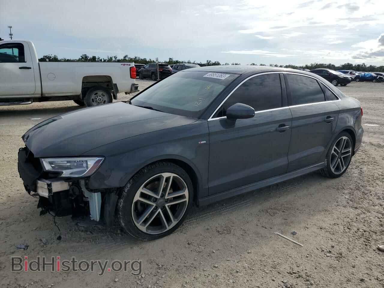 Photo WAUGUGFF3J1071211 - AUDI A3 2018