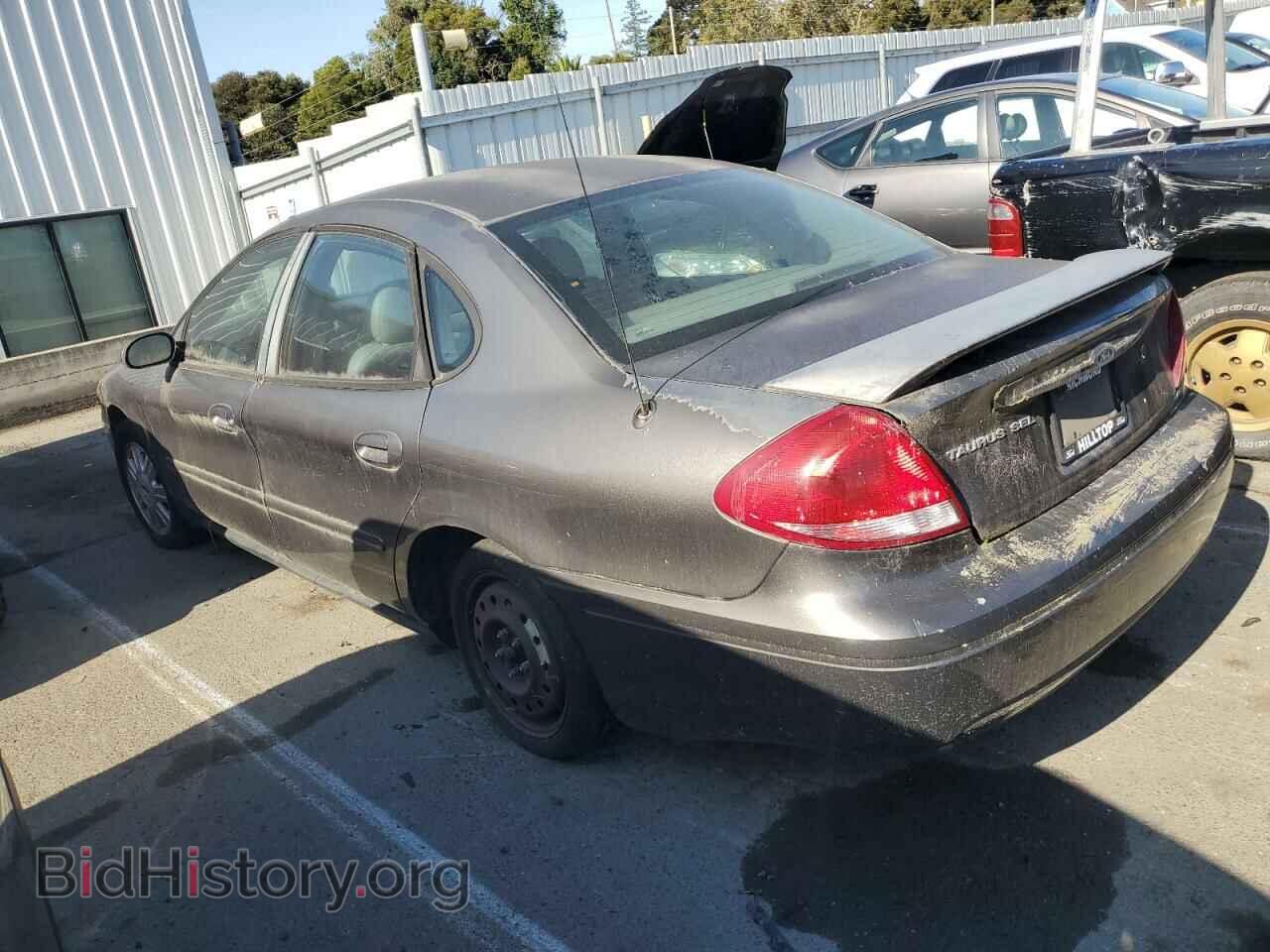 2005 FORD TAURUS - VIN: 1FAFP56255A252586 - Фото 2