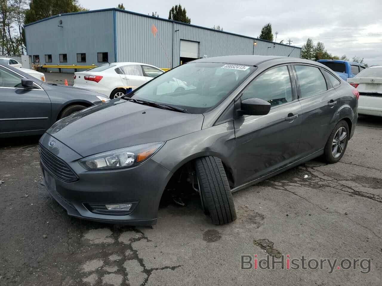 Photo 1FADP3FEXJL261420 - FORD FOCUS 2018
