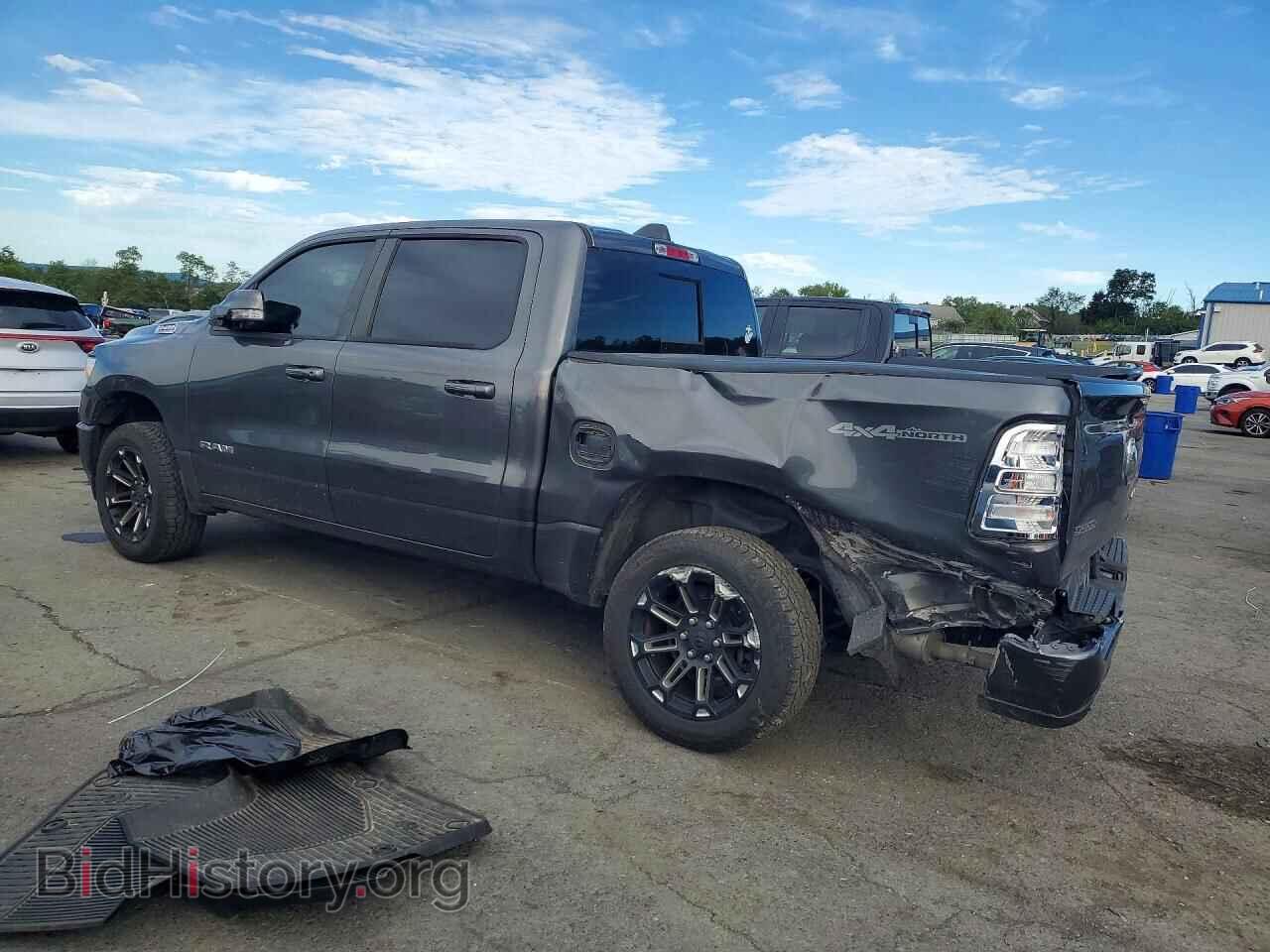 2020 RAM 1500 - VIN: 1C6SRFFM2LN232013 - Фото 2