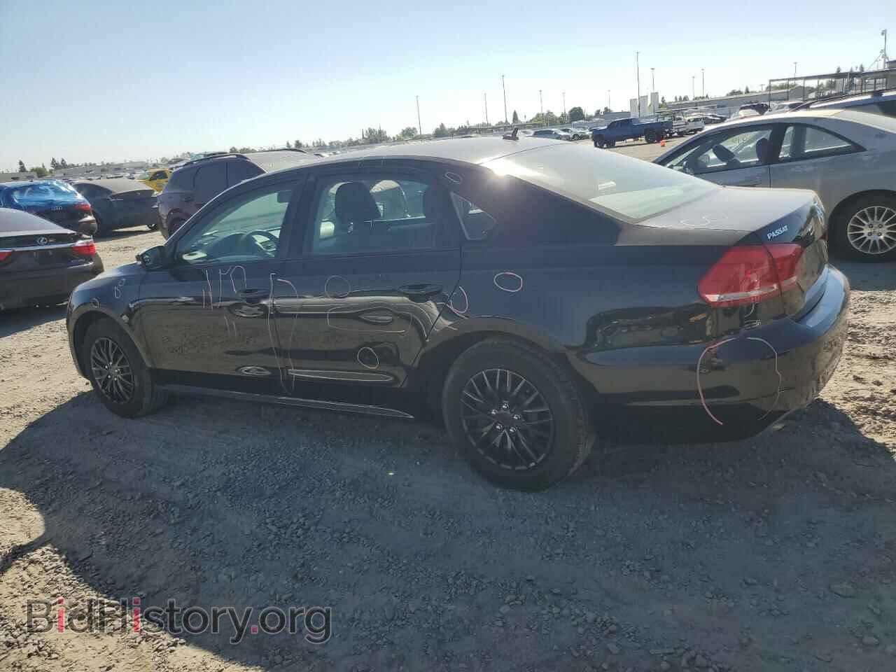 2013 VOLKSWAGEN PASSAT - VIN: 1VWAP7A35DC081869 - Фото 2