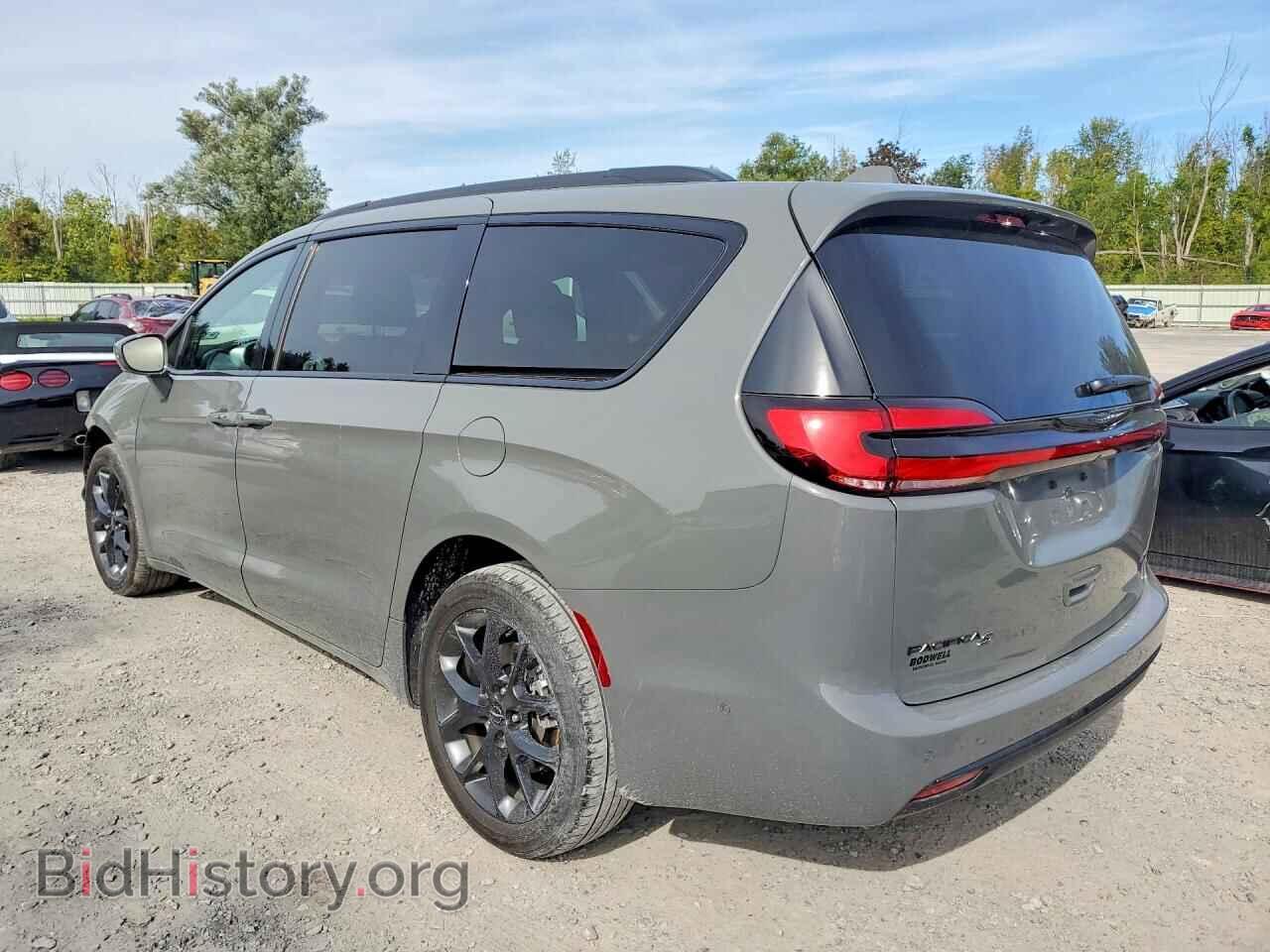 2021 CHRYSLER PACIFICA - VIN: 2C4RC3BG1MR564763 - Photo 2