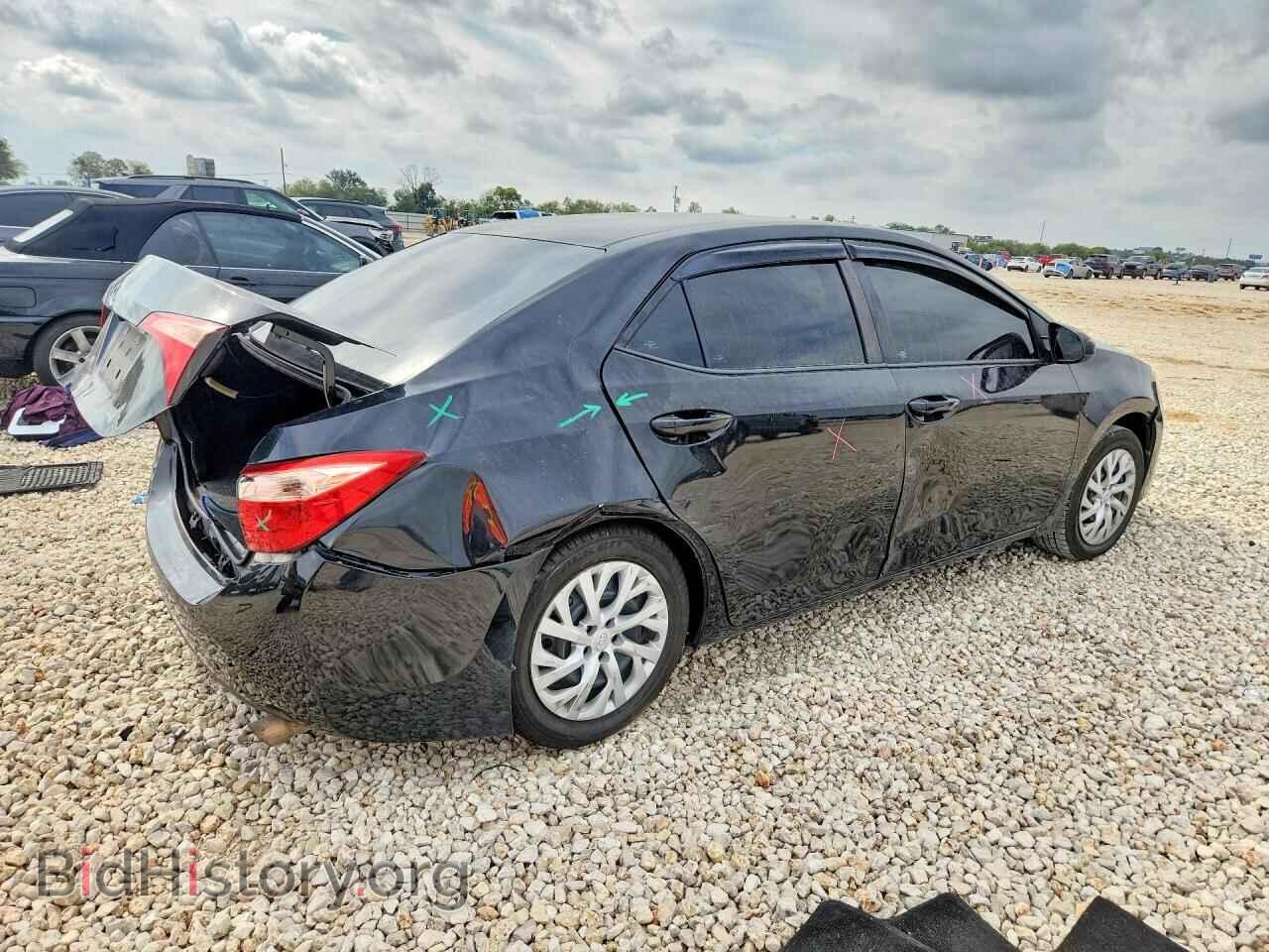 2018 TOYOTA COROLLA - VIN: 5YFBURHE9JP751462 - Фото 3