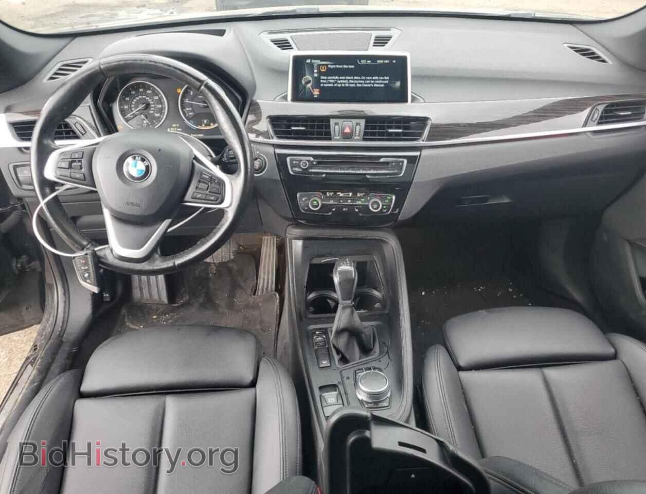 2017 BMW X1 - VIN: WBXHT3C32H5F78719 - Фото 8