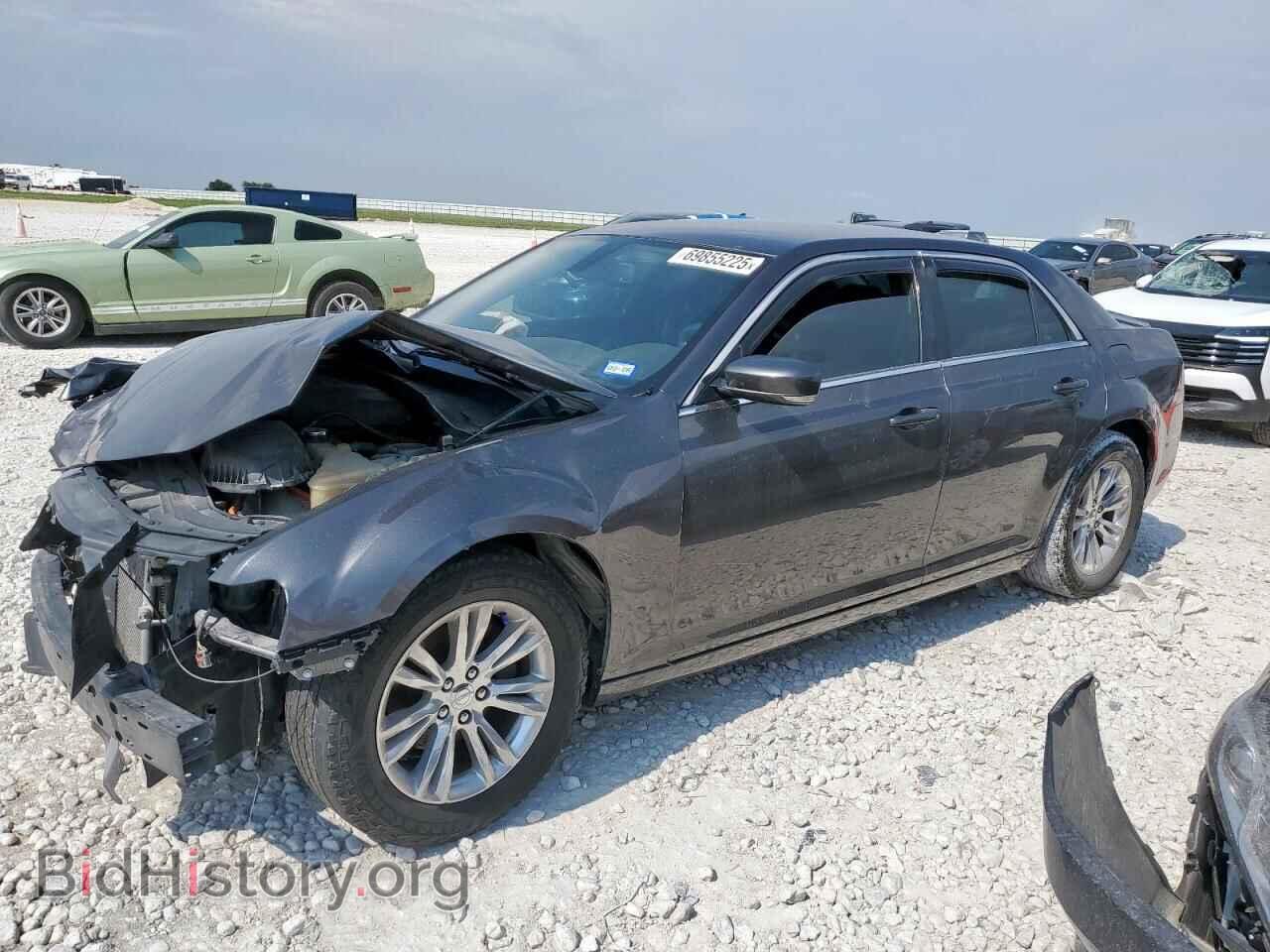 Фотография 2C3CCAAG8JH130311 - CHRYSLER 300 2018