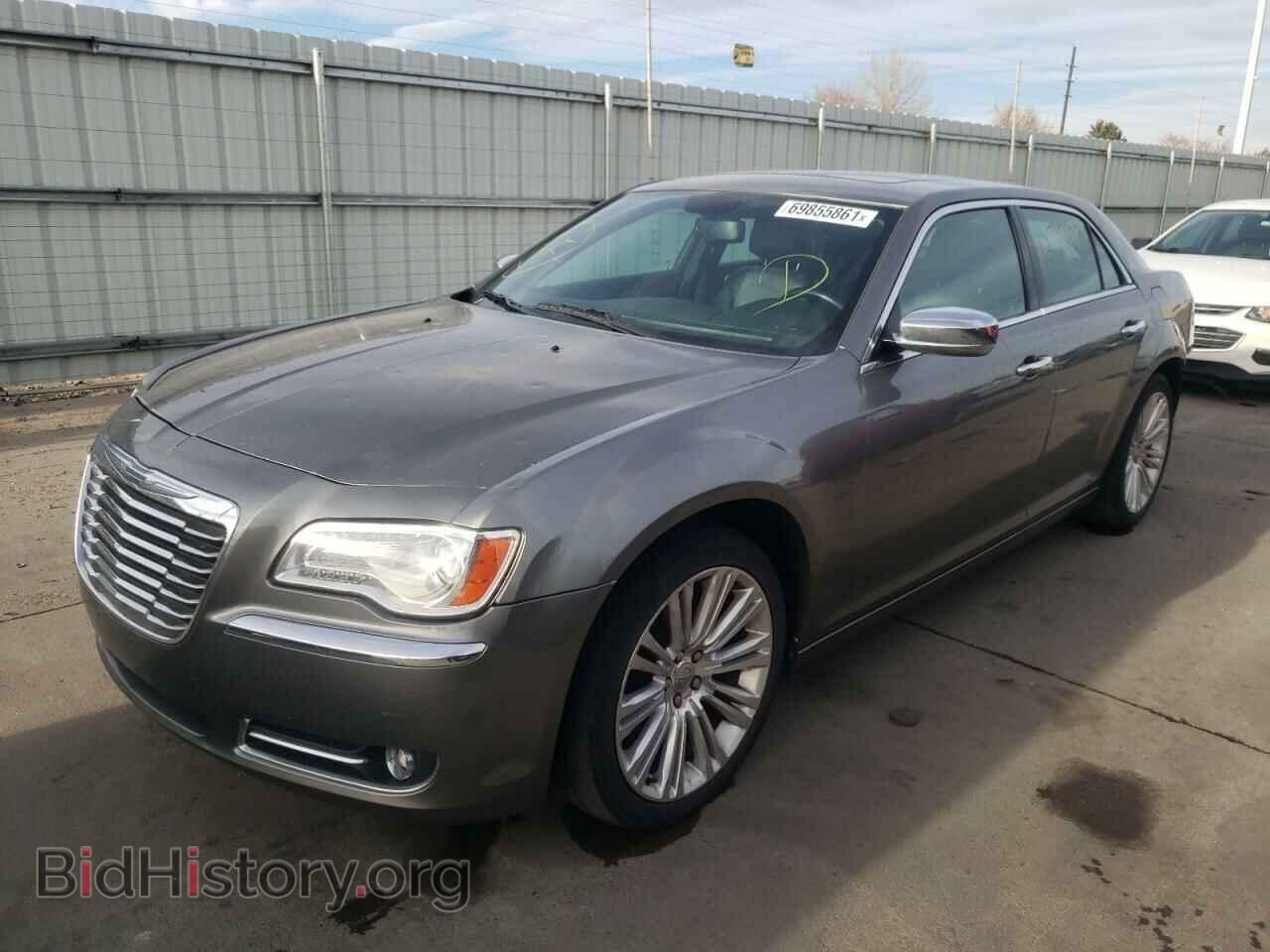 2011 CHRYSLER 300 - VIN: 2C3CA5CG9BH514450 - Фото 2
