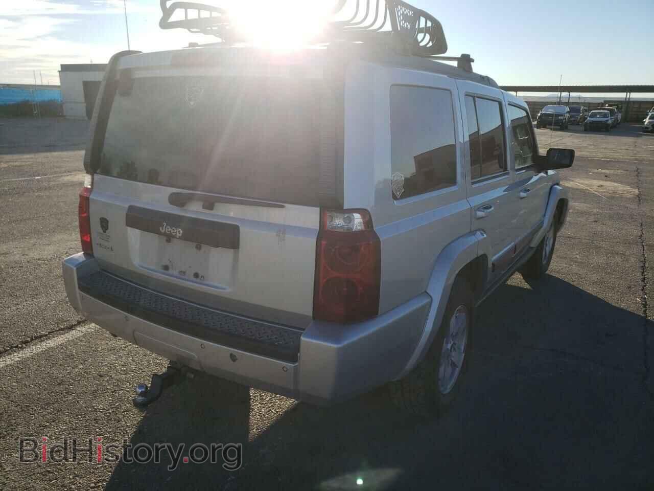 2007 JEEP COMMANDER - VIN: 1J8HG48K07C598801 - Photo 4