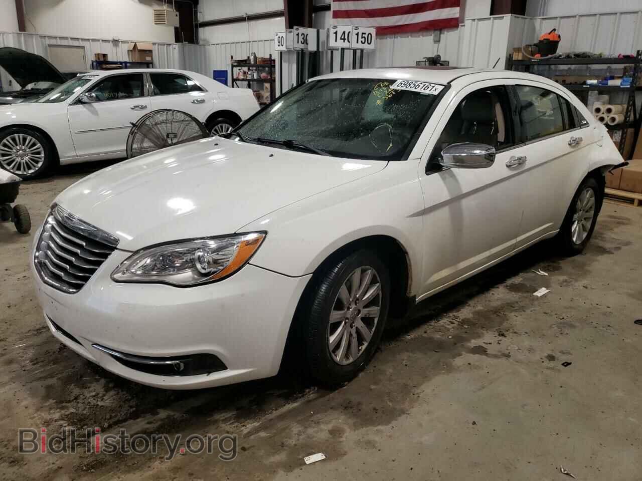 2014 CHRYSLER 200 - VIN: 1C3CCBCG9EN135498 - Фото 2
