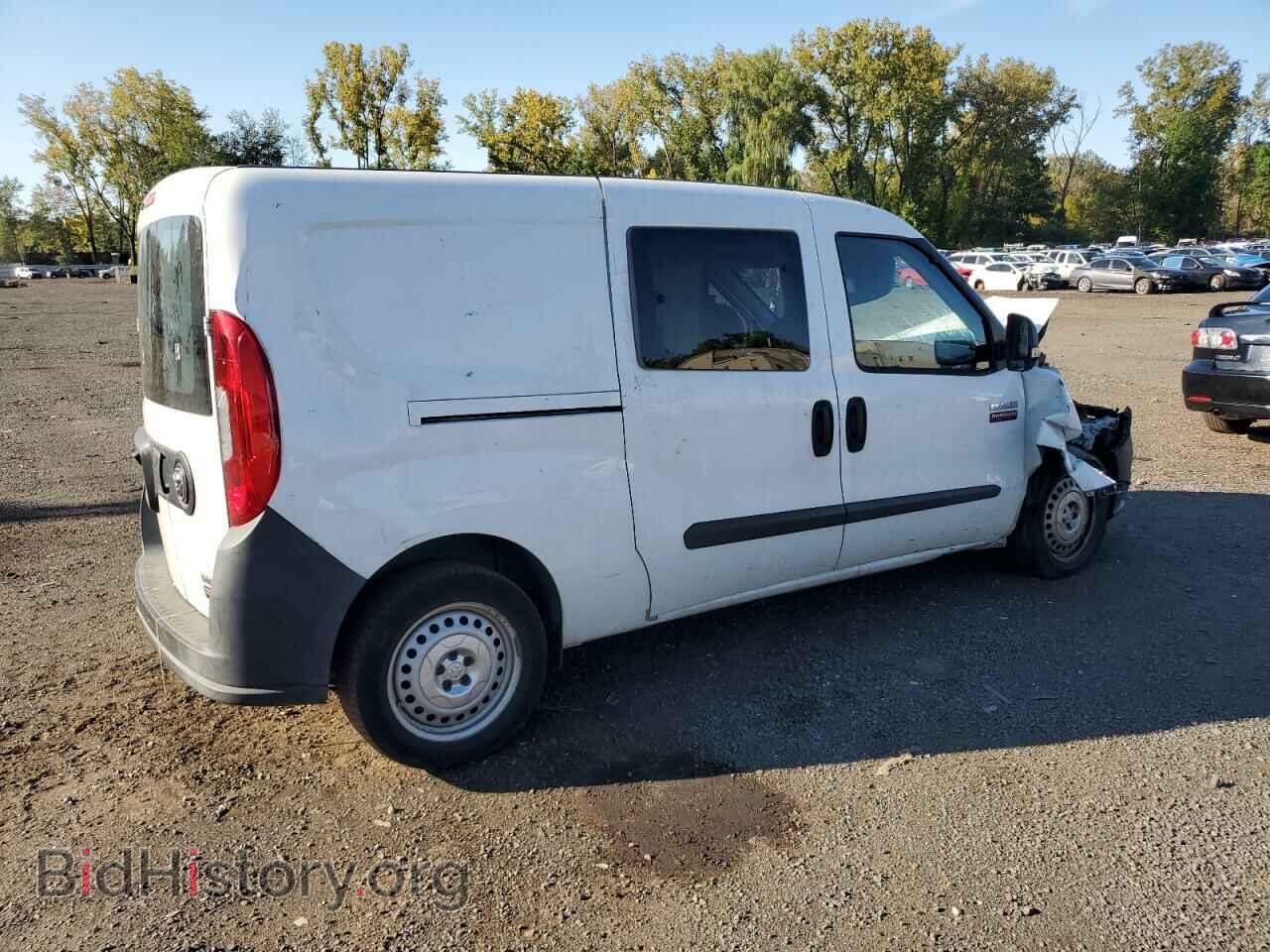 2016 RAM All Models - VIN: ZFBERFAT1G6B22564 - Фото 3