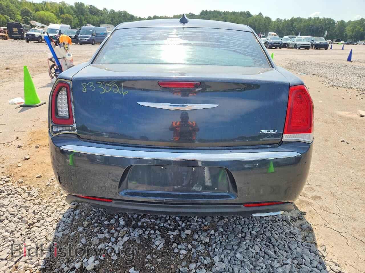2015 CHRYSLER 300 - VIN: 2C3CCAAG8FH833026 - Фото 6